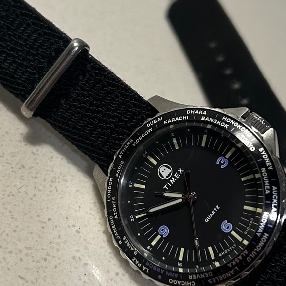 Timex ghostly international - Picture 1 of 2